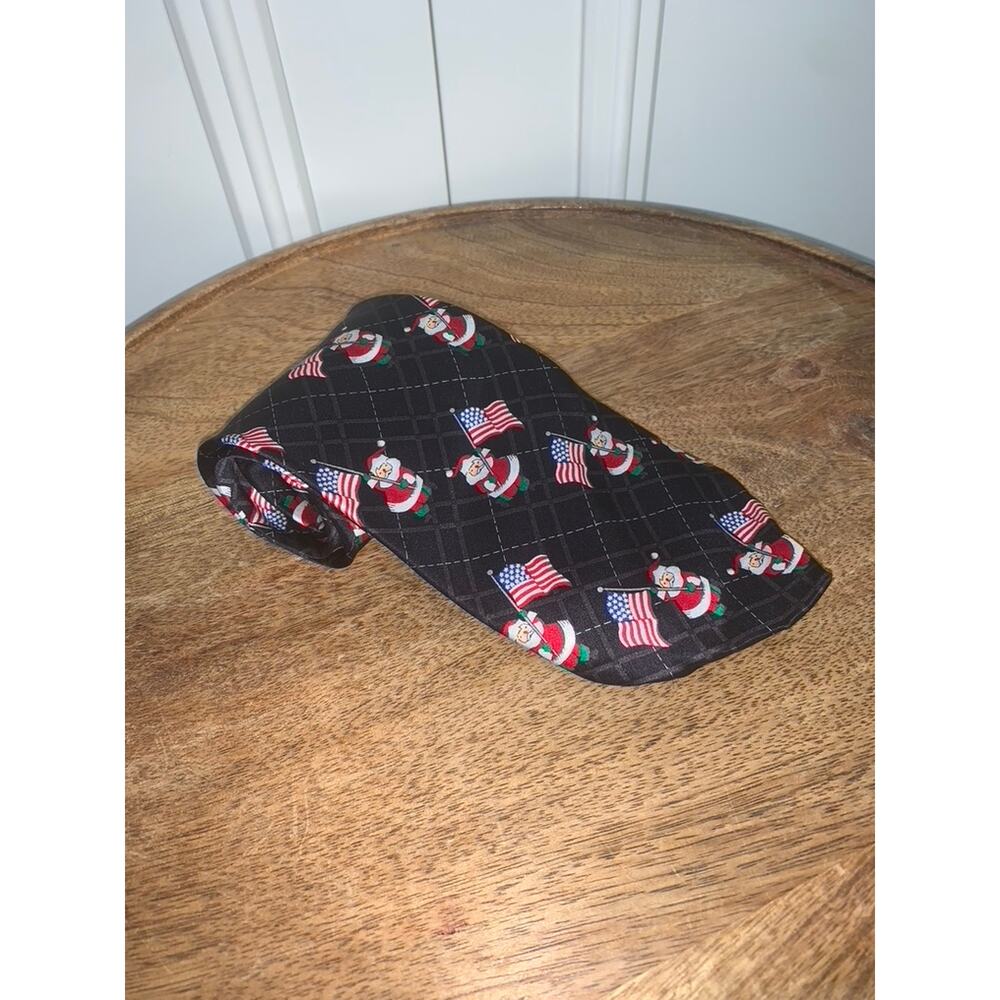 Holiday Traditions Men's Patriotic Santa Claus Silk‎ Necktie Christmas USA Flag